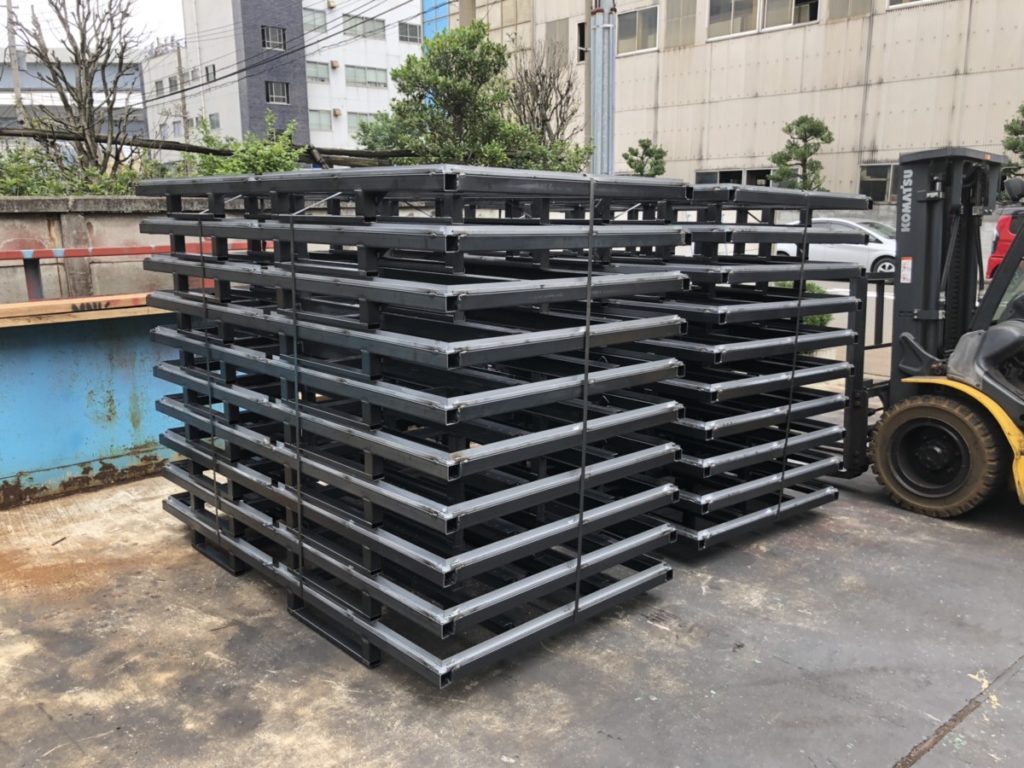 量産型　スチールパレット