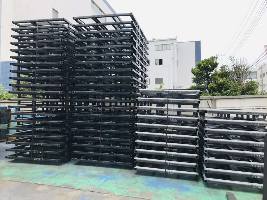 スチールパレット　鉄　溶接　物流　梱包　倉庫　ラック　架台
